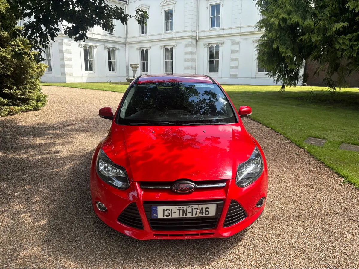 2013 Ford Focus 1.0 liter petrol ZETEC model high - Image 3