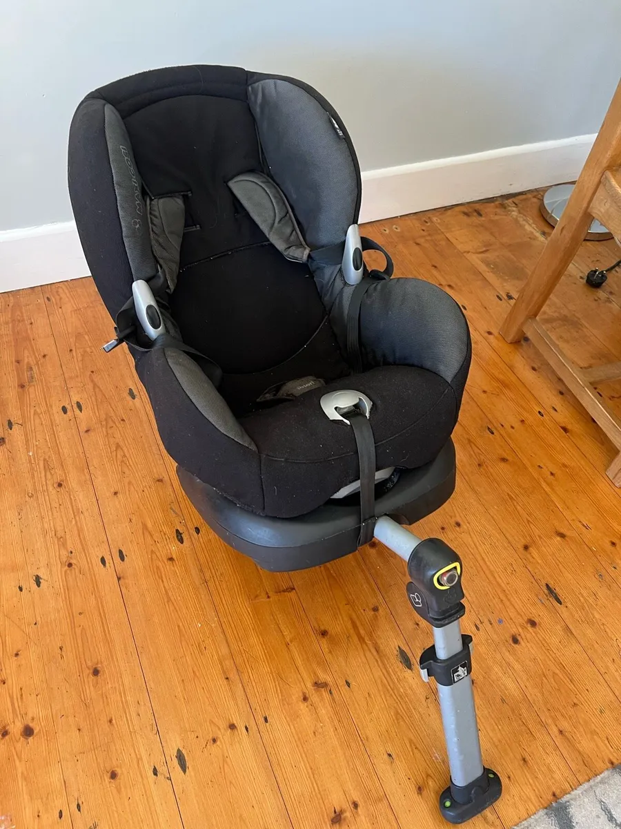 Quinny Buzz 3 in 1 travel buggy - Image 2