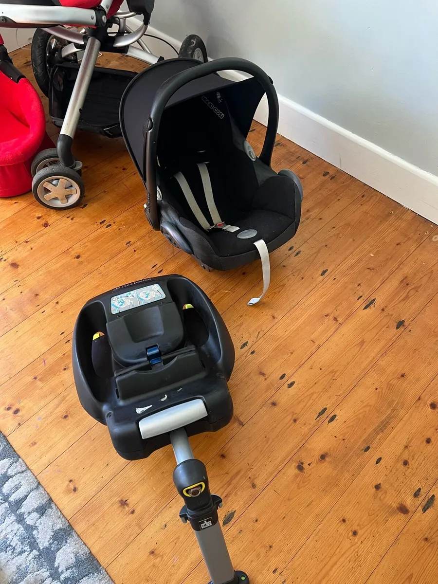 Quinny Buzz 3 in 1 travel buggy - Image 4