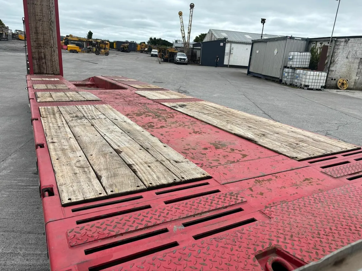 Low Loader - Image 4