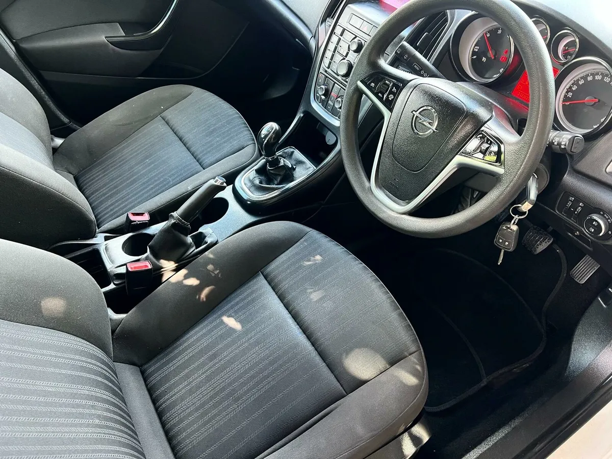Opel Astra 152 1.3 CDTI new nct 5/27 - Image 3