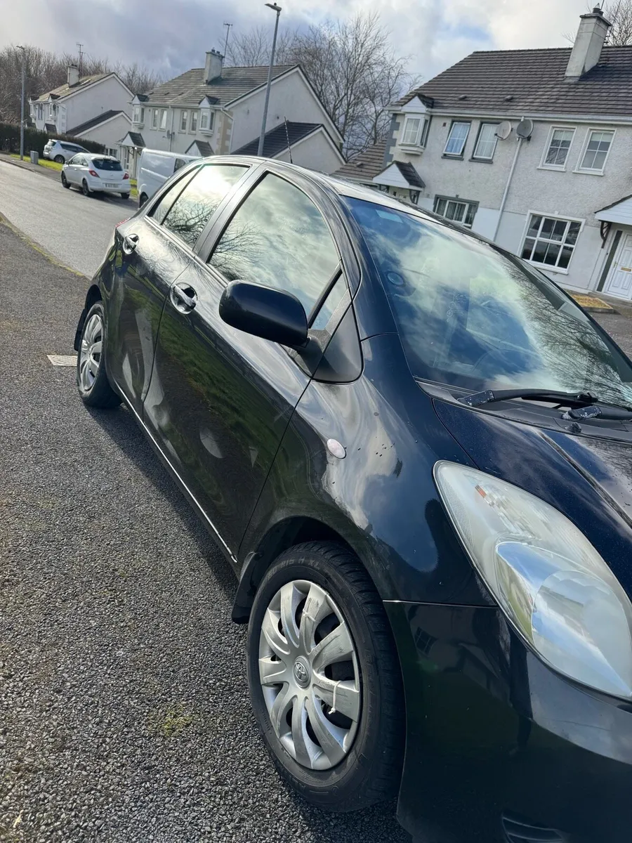 Toyota yaris 2006 - Image 4