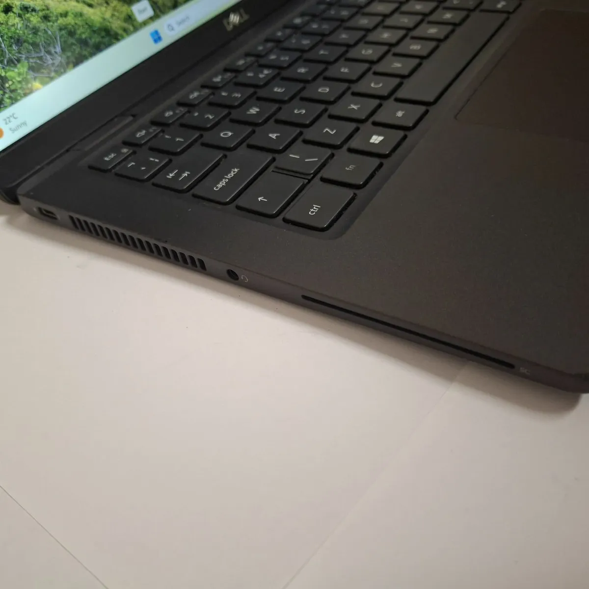 Dell Latitude 7320 | i5-1135G7 | 8GB RAM | - Image 1