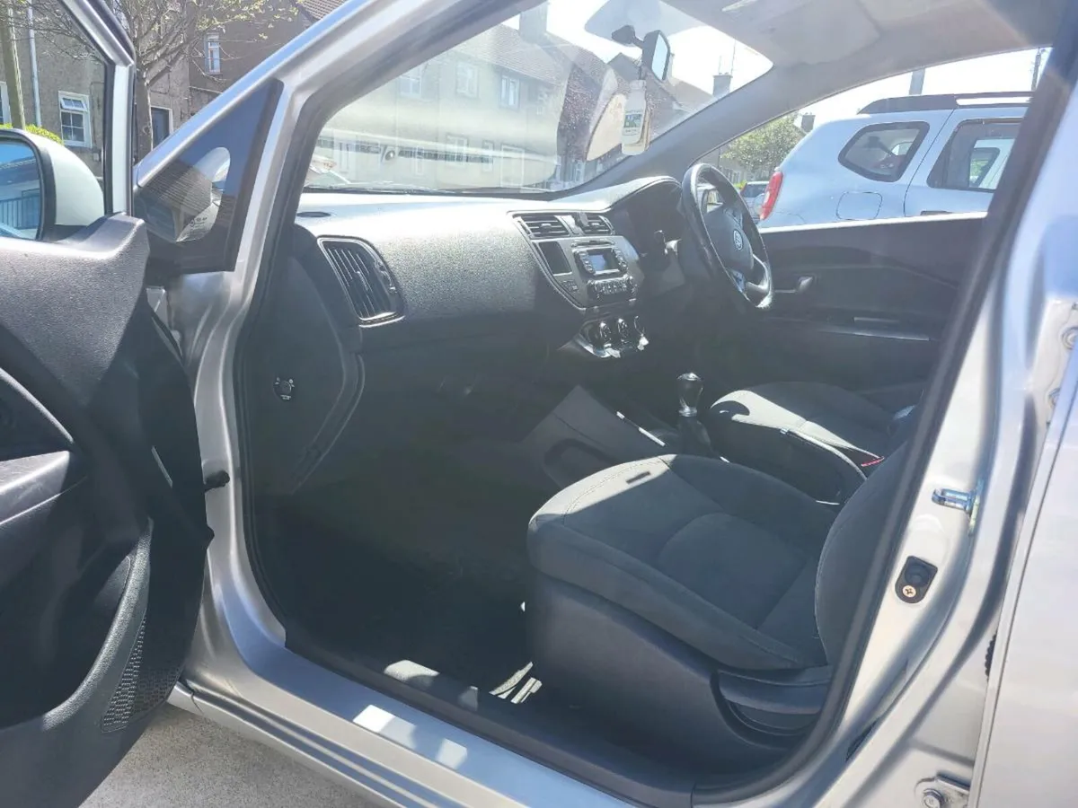 Kia Rio 2012 - Image 3