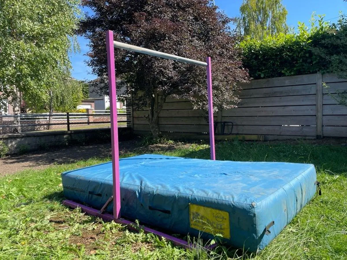 gymnastics Bar - Image 1