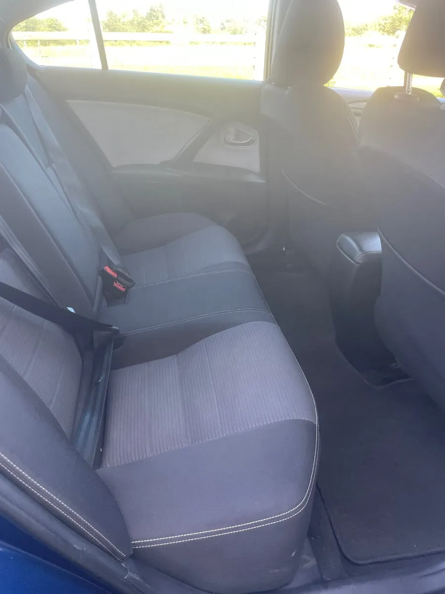Toyota Avensis 2017 - Image 4