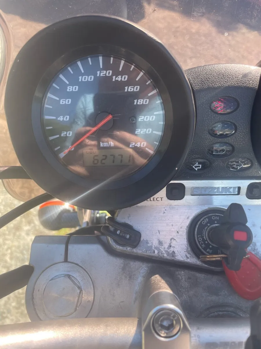 2003 Suzuki bandit 600 - Image 2