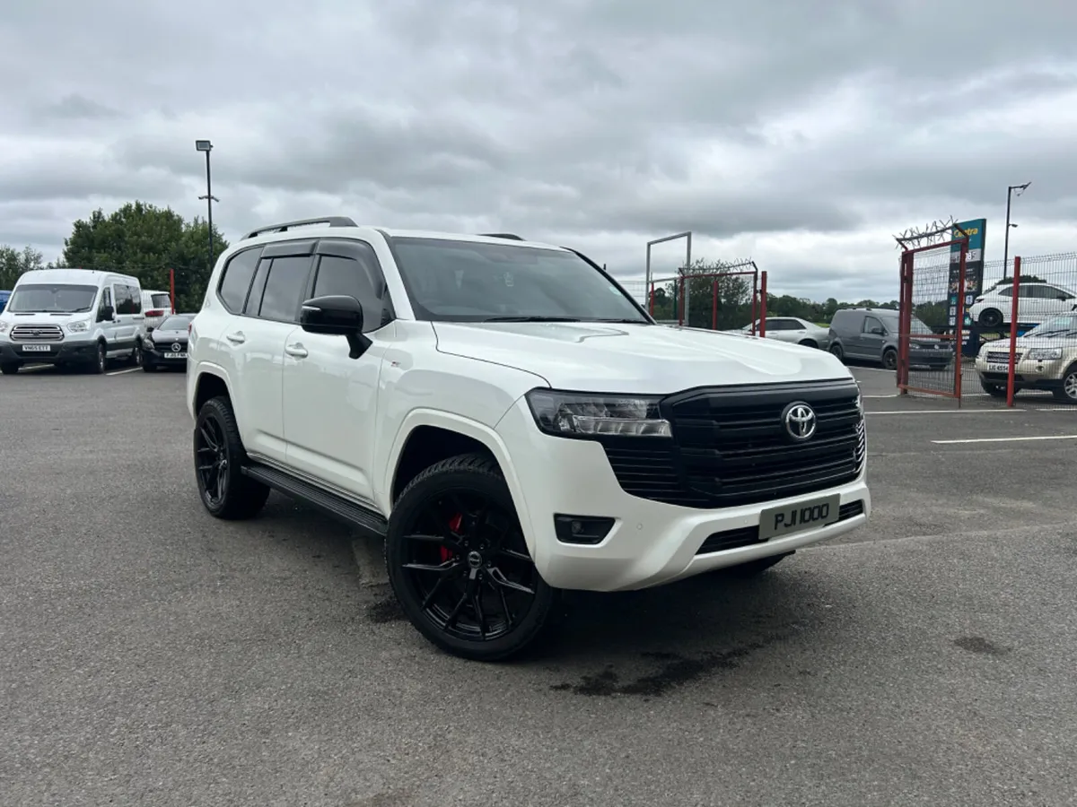 Toyota Land Cruiser 2025 GR sport - Image 1