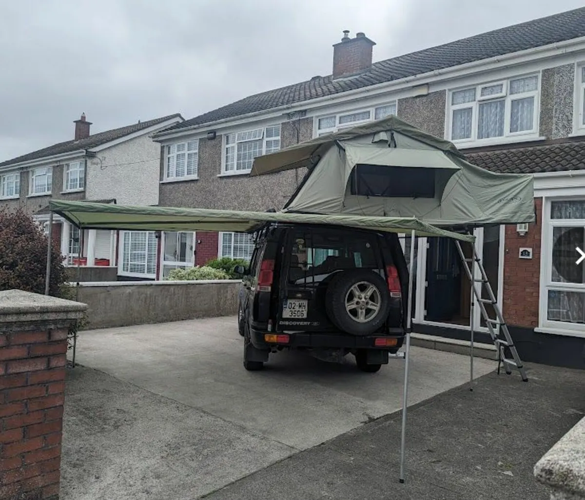 Land Rover Discovery 2002 - Image 1