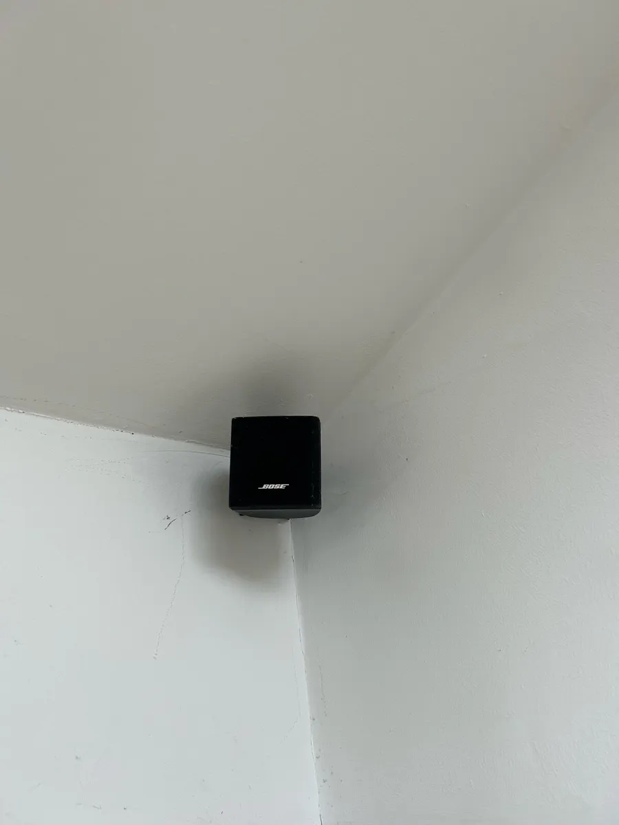Bose Sub and 4 speakers - Image 2