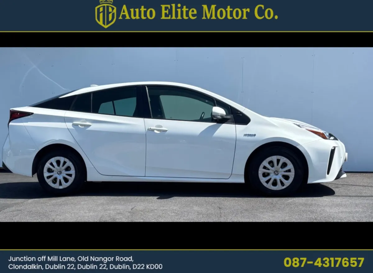 TOYOTA PRIUS //FINANCE AVAILABLE - Image 3