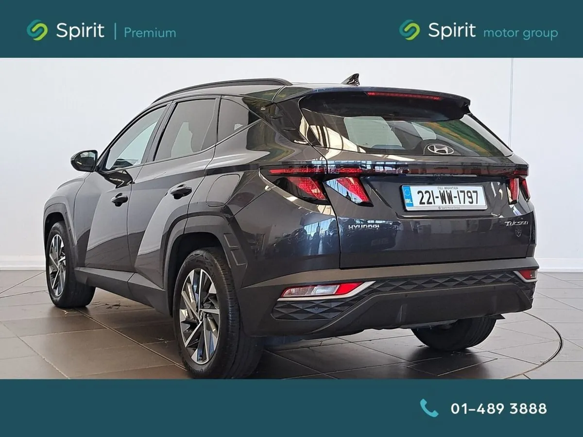 Hyundai Tucson 2WD Executive  call John 0861913954 - Image 3