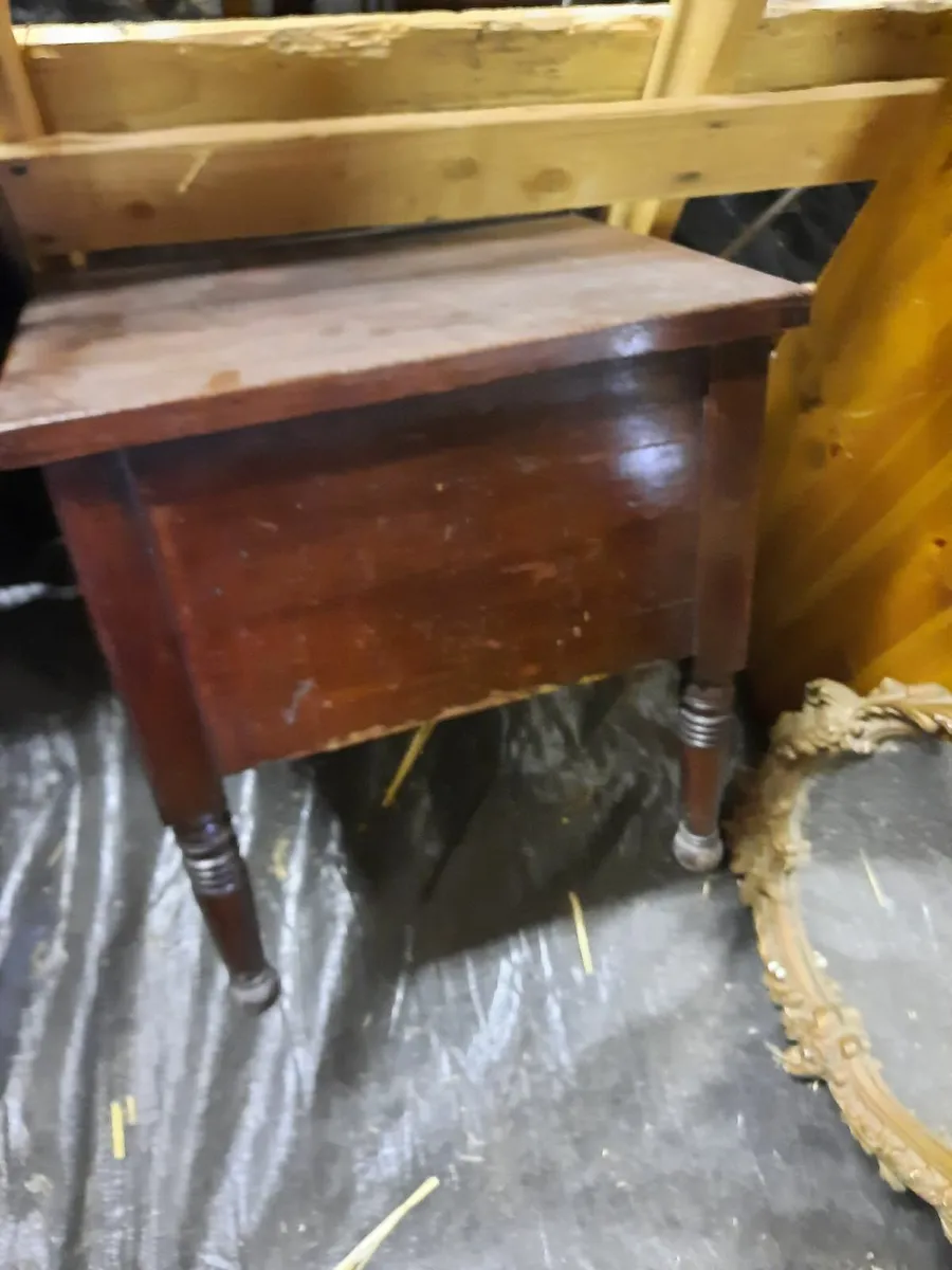 Antique commod - Image 3