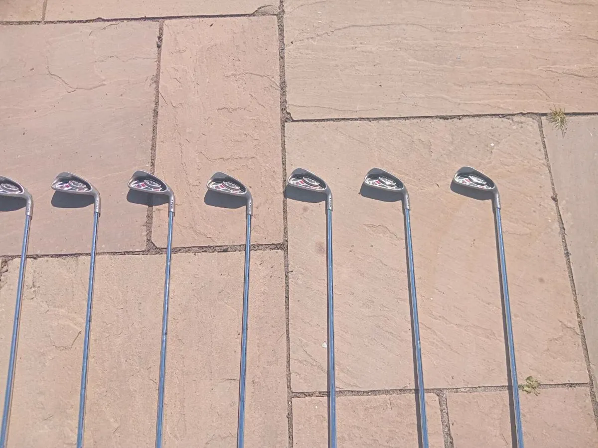 Ping g15 irons - Image 4