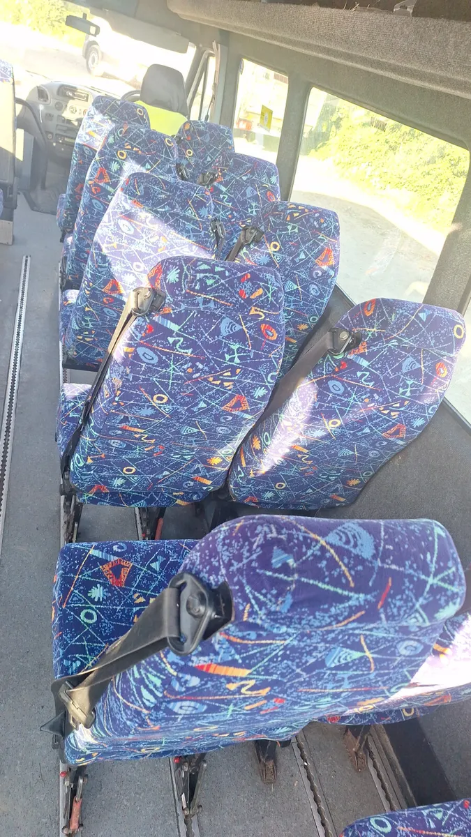 40 x Buckingham Seats For Sale - Image 2