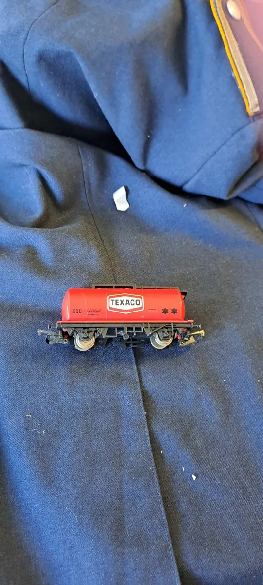 Hornby OO Gauge Texaco Tanker