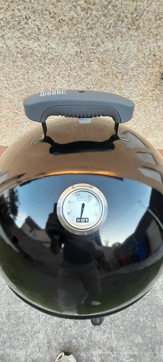 57cm Weber Smokey Mountain Cooker - Image 2