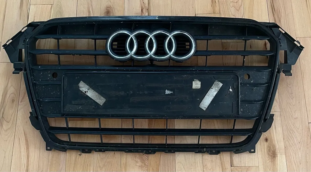 B8.5 Audi A4 S-Line Black Edition Grille - Image 1