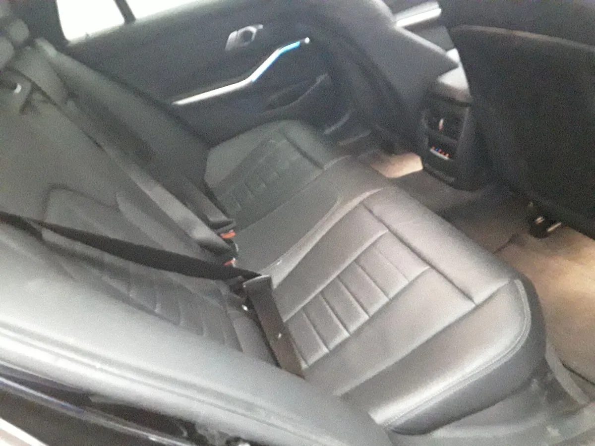 2021 BMW 3 SERIES 33Oe ESTATE M SPORT AUTO HYBRID - Image 4