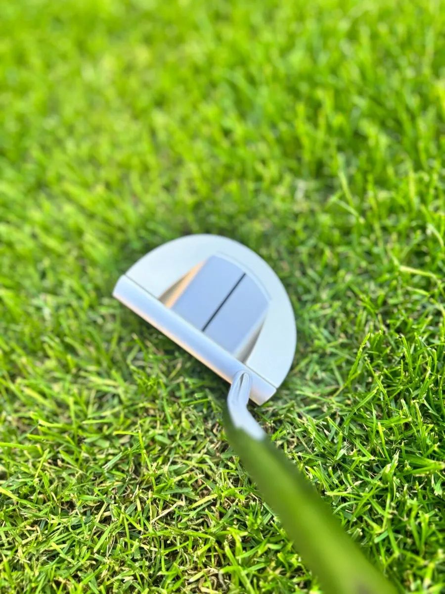 Scotty Cameron Putter. - Image 3