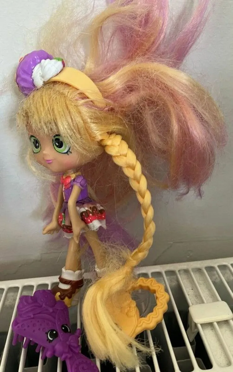 Dolls - Image 3
