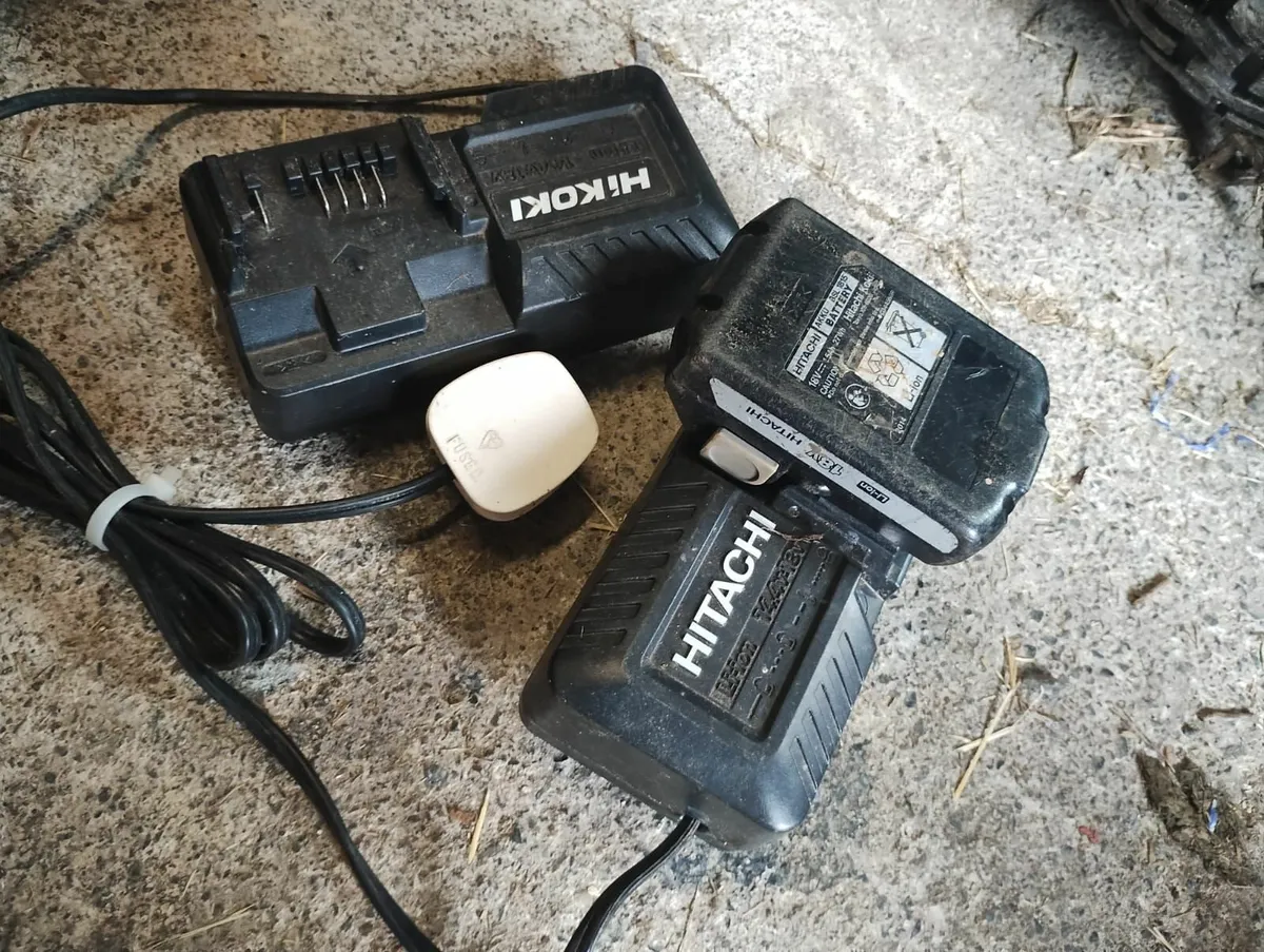 ...2 Hitachi Battery chargers - Image 3