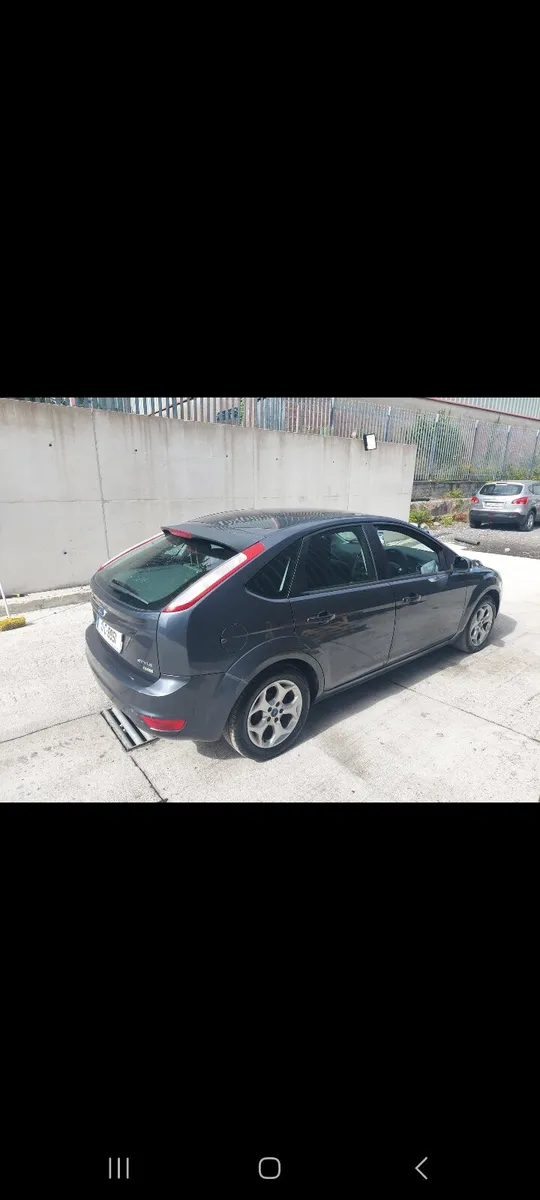 FORD FOCUS 1.6 - Image 4