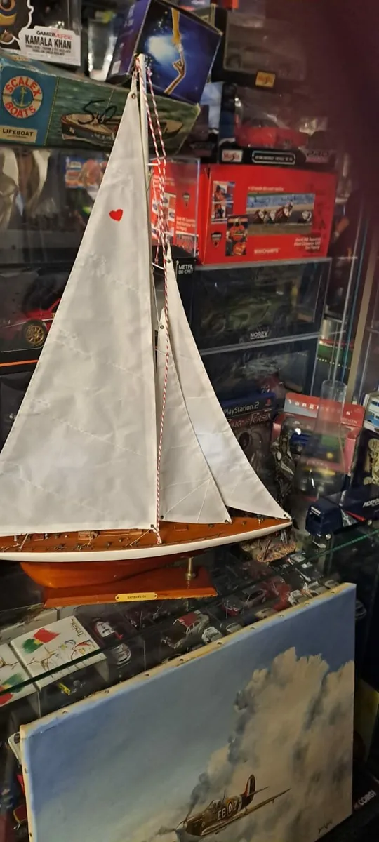 Vintage Looking Model Yacht on Stand - Image 3