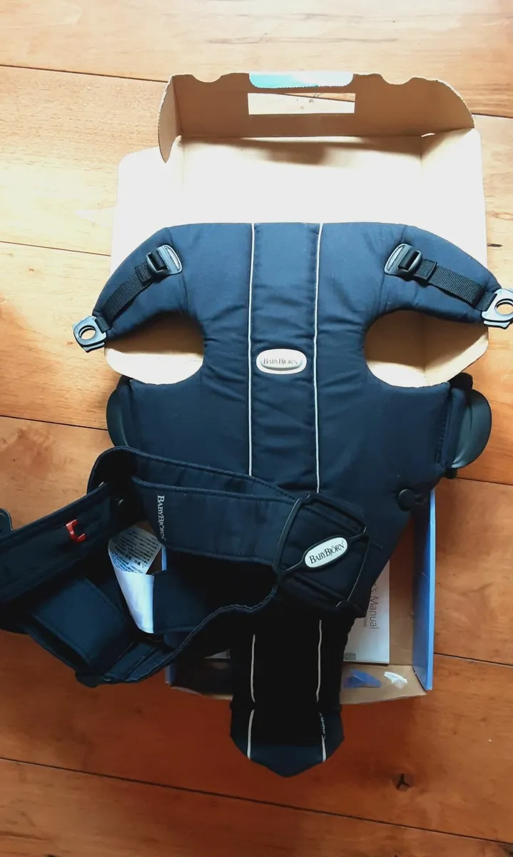 Baby Carrier - Image 2