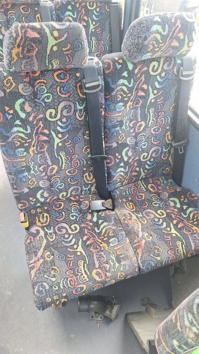 25 Nutrack Bus Seats - Image 4