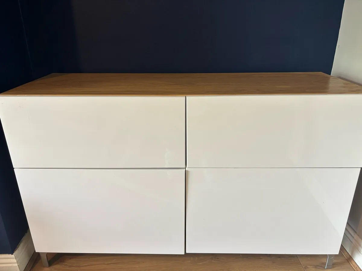 Unit - Image 1