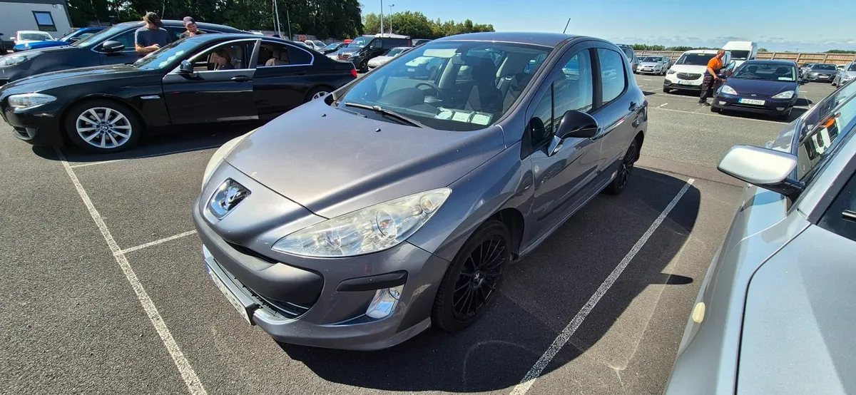 Peugeot 308 2009 1.6 HDi Diesel - Image 3