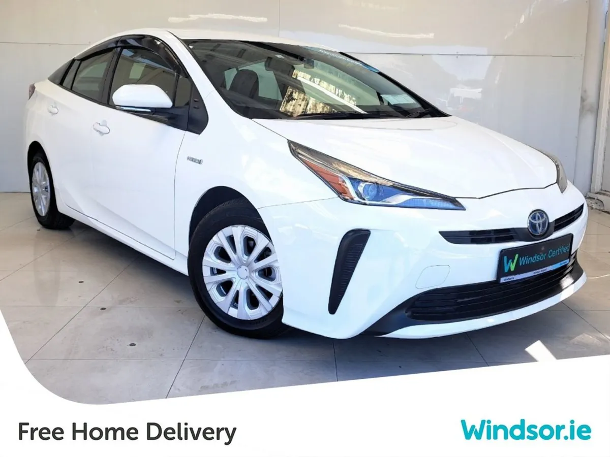 Toyota Prius Automatic - Image 1
