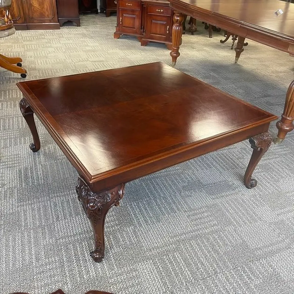 Fabulous mahogany coffee table - Image 2