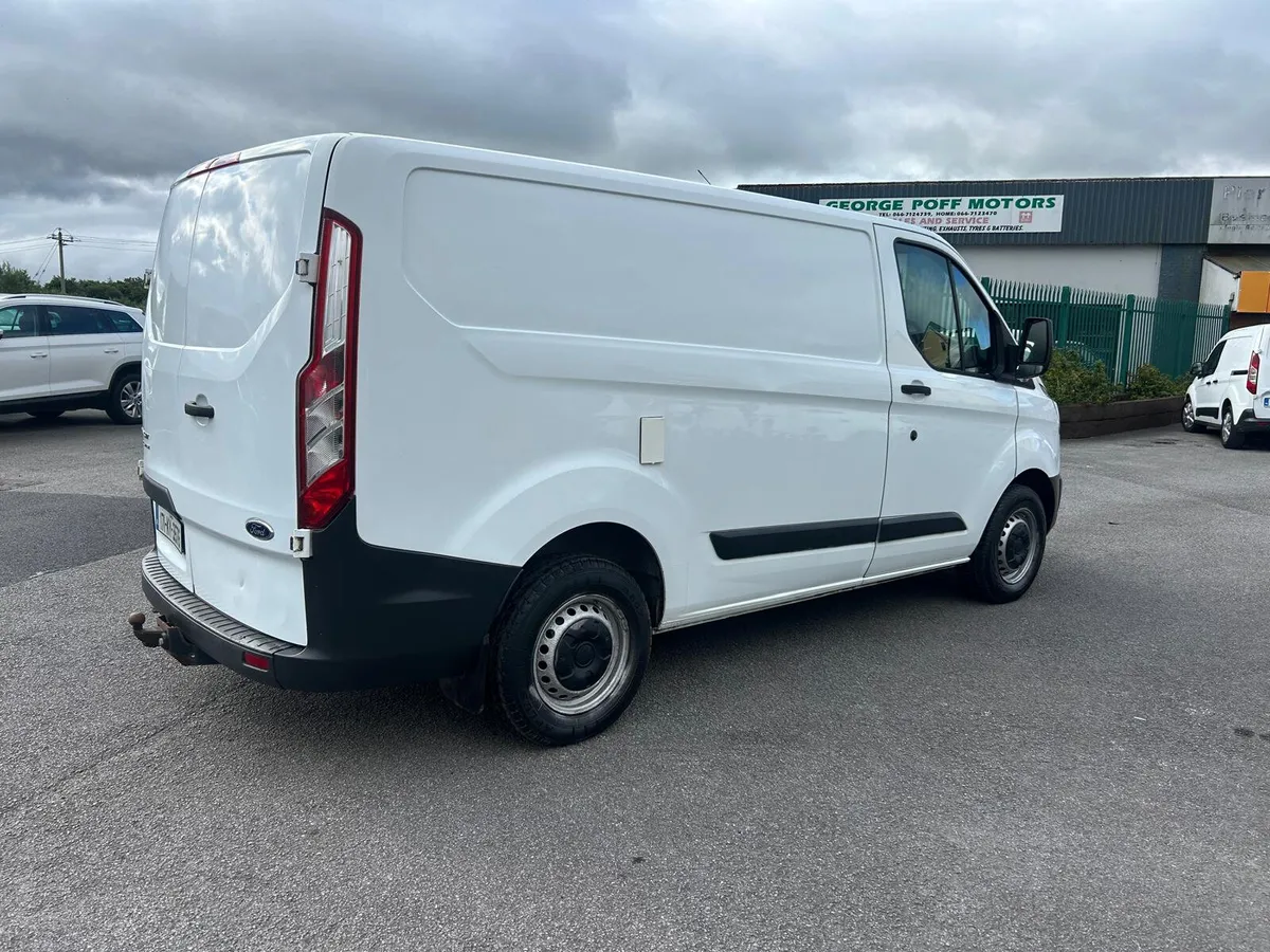 Ford Transit 2017 - Image 2