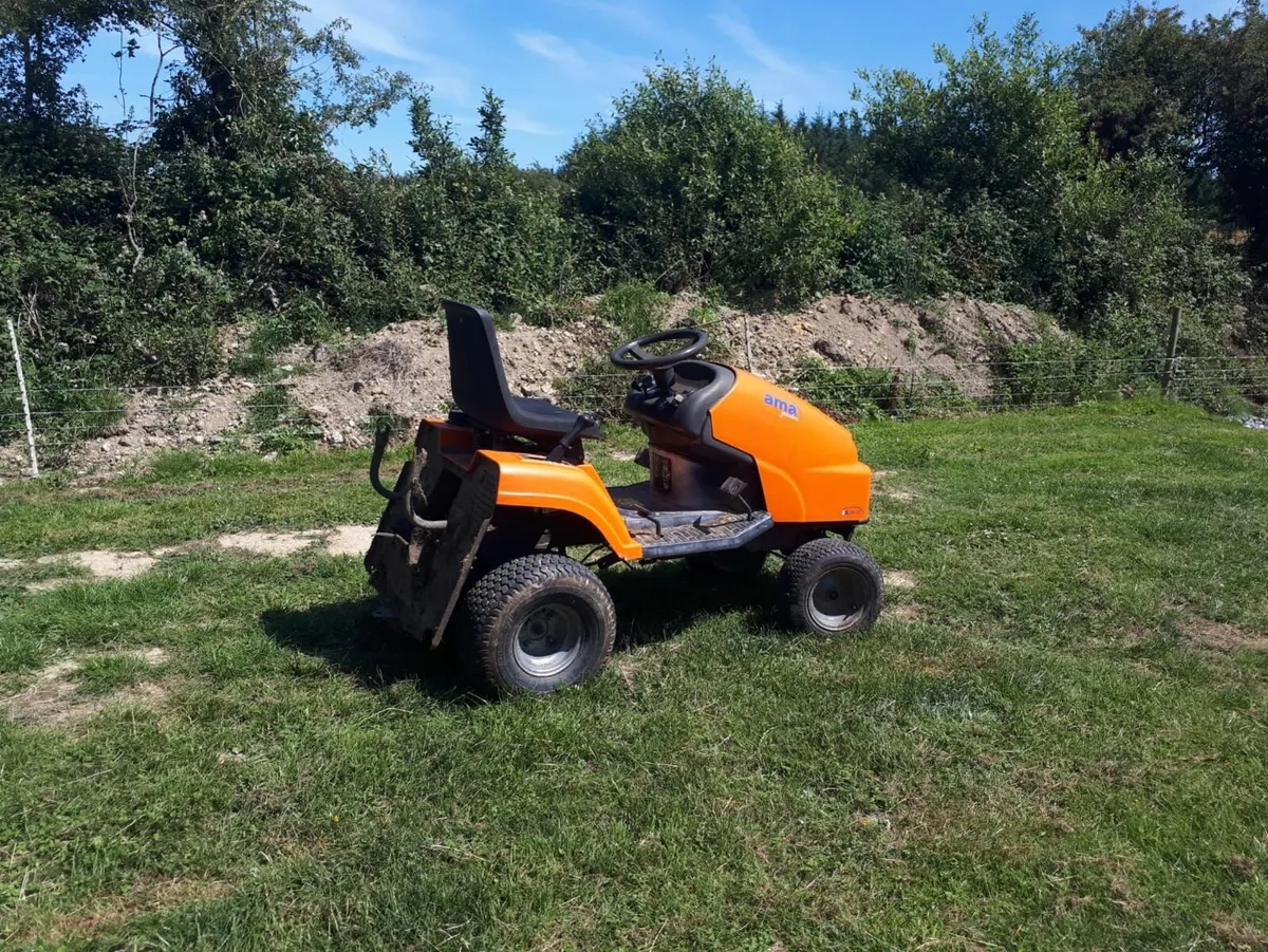 Garden Tractor / ride on mower/ €550 ono. - Image 3
