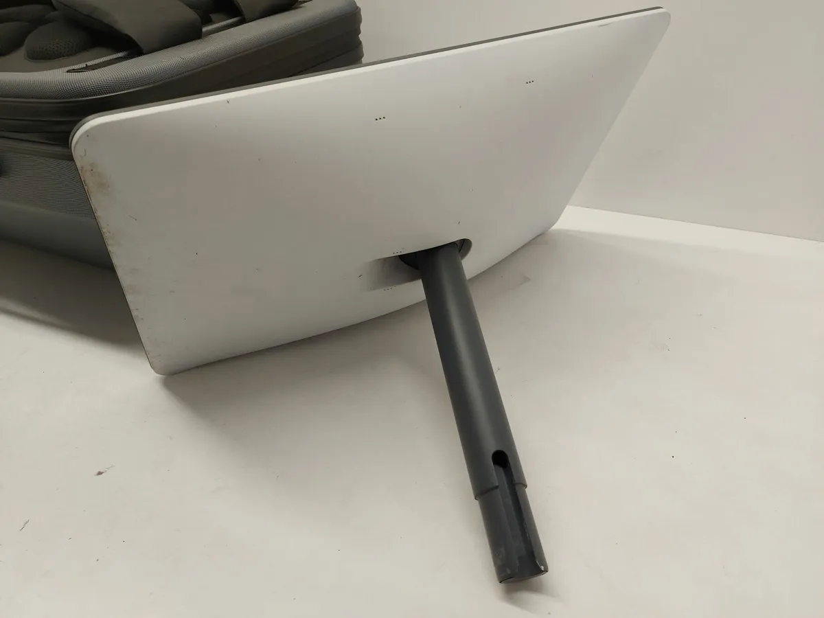 Online Auction Of A WiFi Router Kit & More! - Image 2