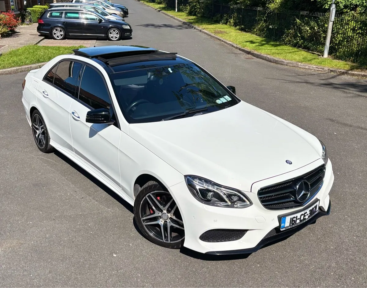 ⚪️ 2016 Mercedes-Benz E220 AMG ⭐️Premium-Plus⭐️ - Image 1