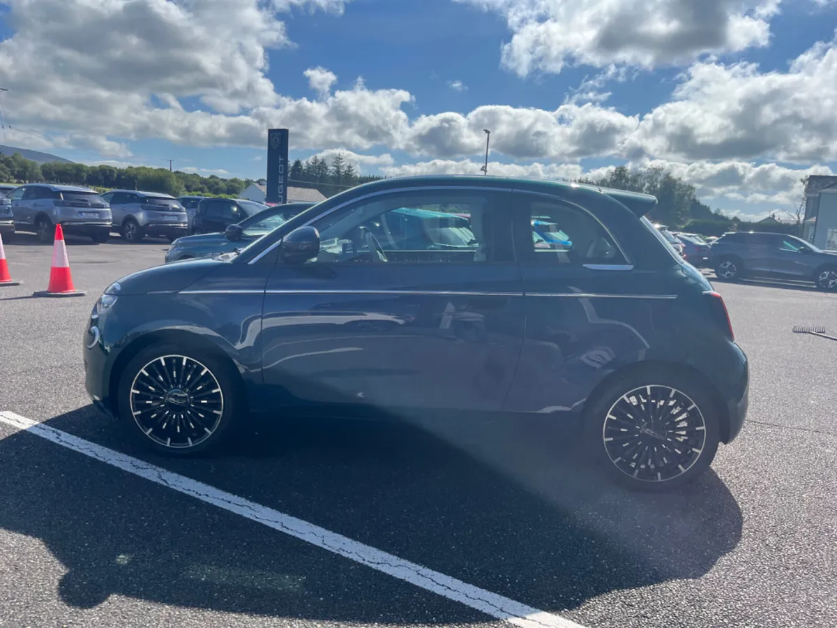Fiat 500e 2025 - Image 2
