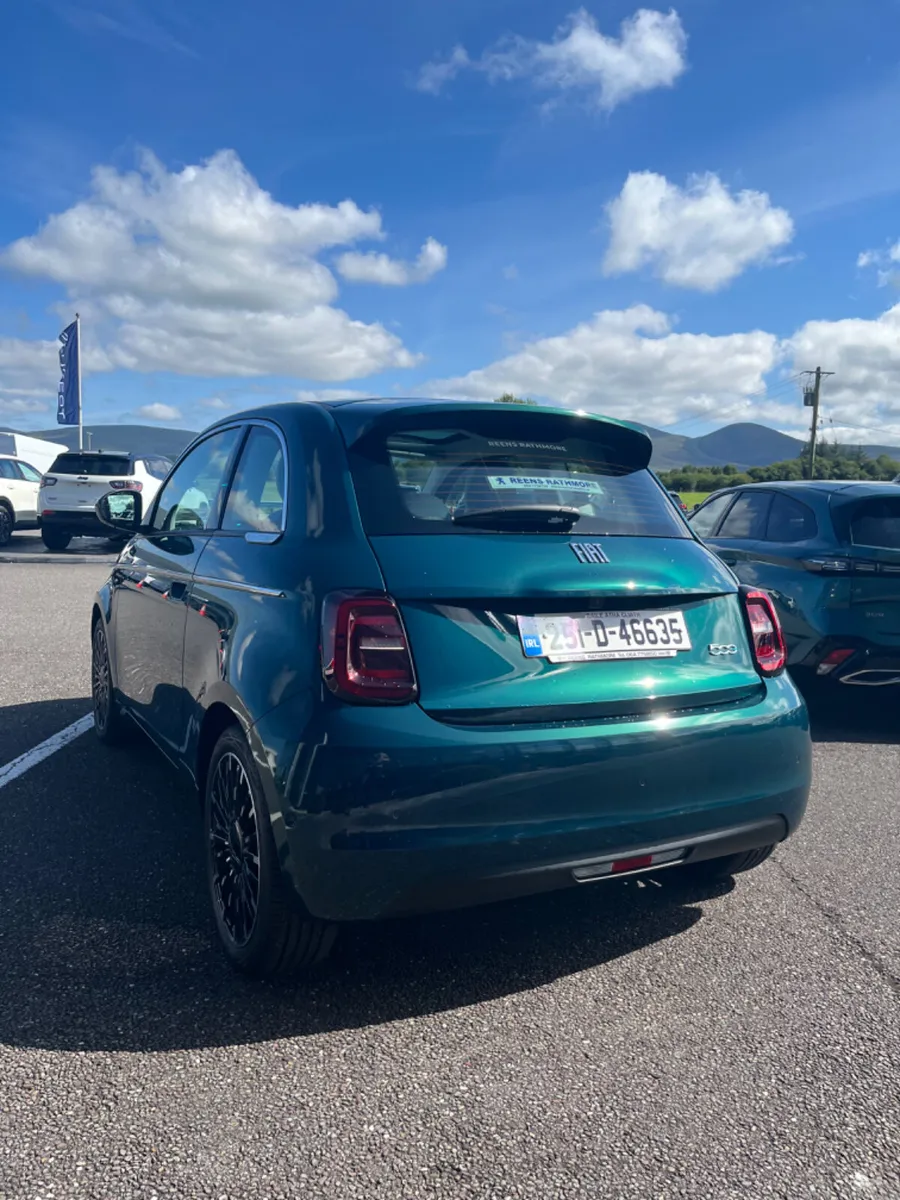 Fiat 500e 2025 - Image 4