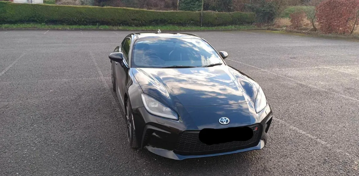 Toyota GR86 2024, manual transmission - Image 1