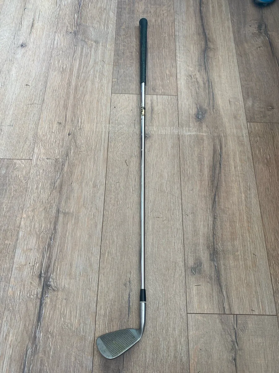 Titleist pitching wedge - Image 1