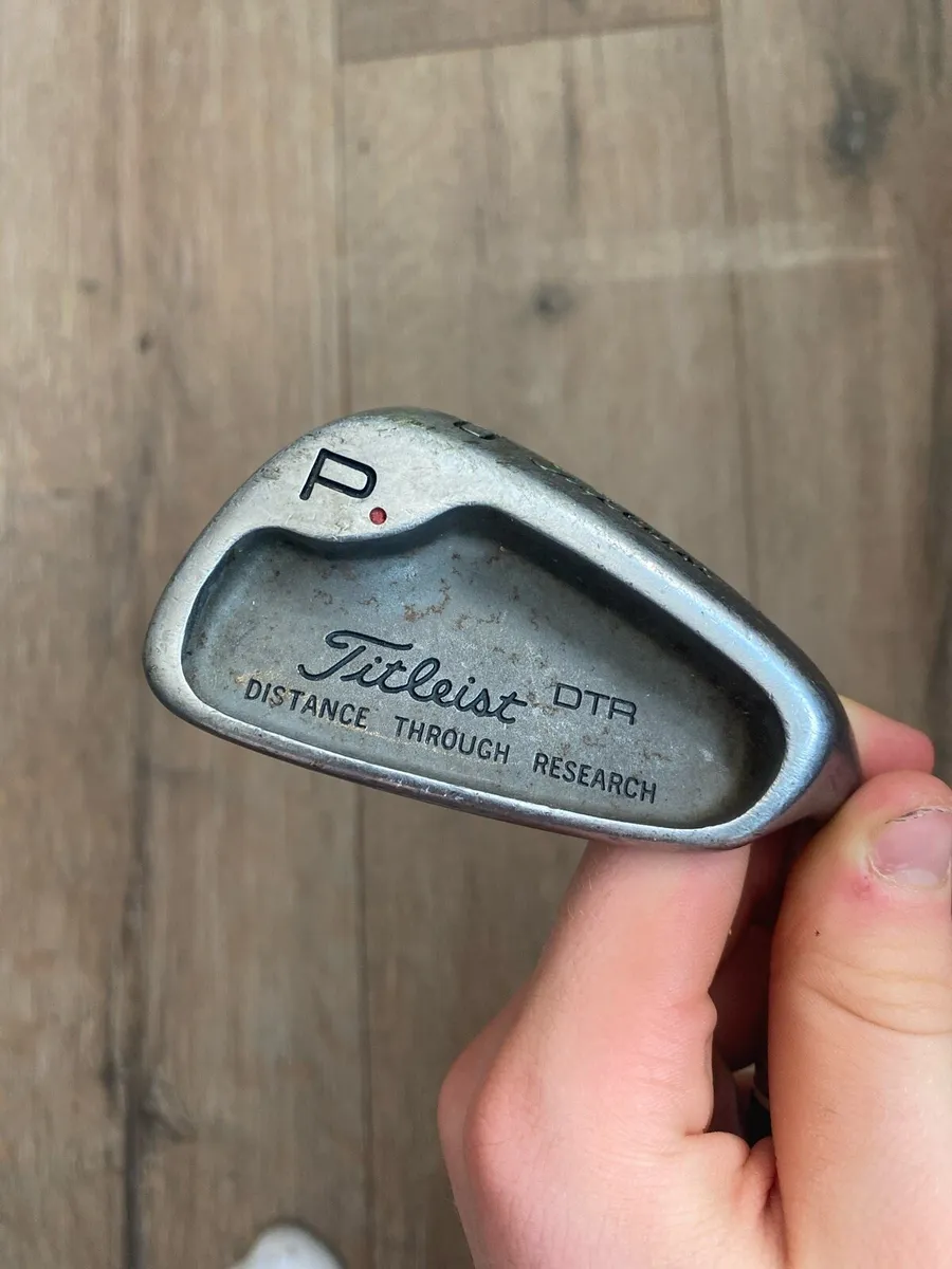 Titleist pitching wedge - Image 3