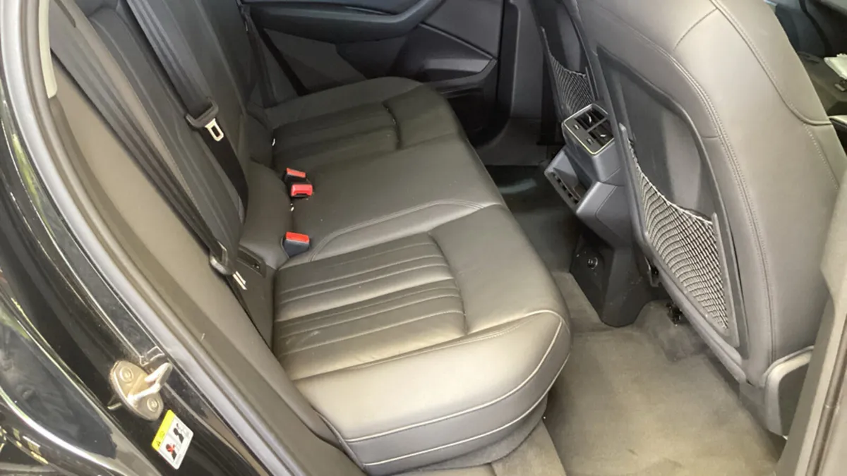AUDI E-TRON TECHNIK 55 QUATTRO // PAN SUNROOF - Image 4