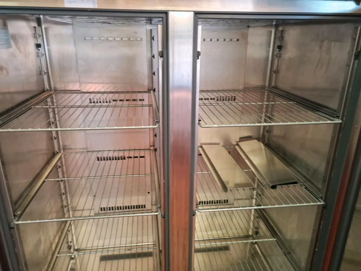Williams Double Door Fridge 2023 - Image 3