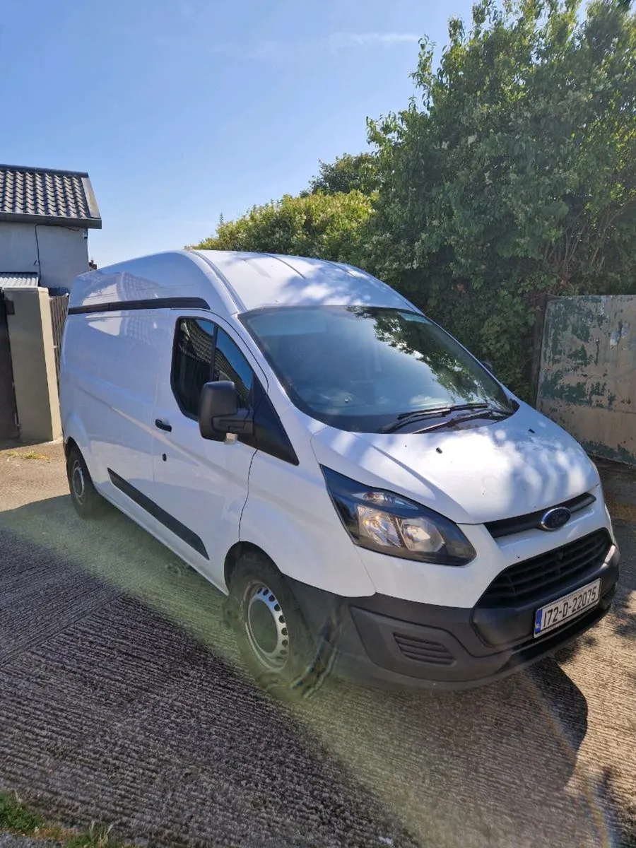 Ford transit custom LWB High roof €7800+vat - Image 1