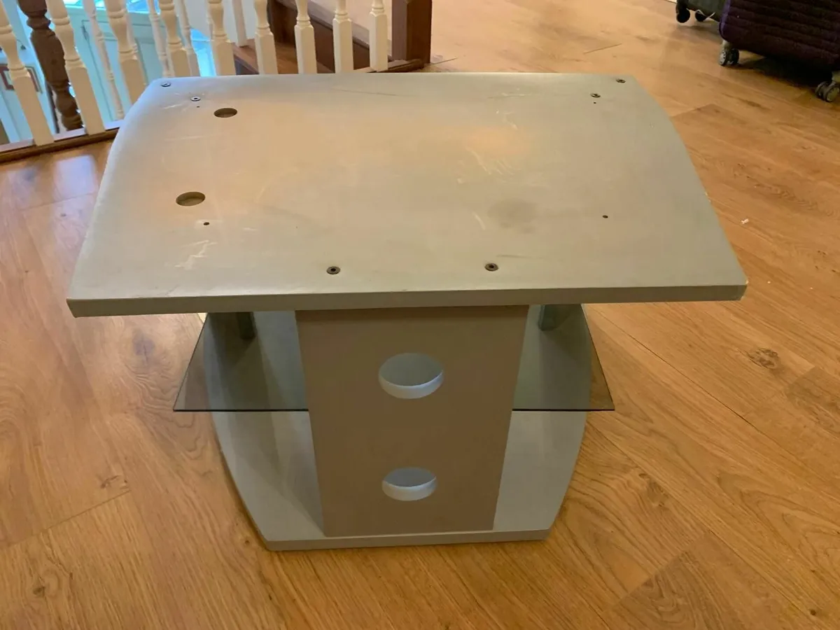 FREE TV Stand (OK condition-not excellent but OK) - Image 3