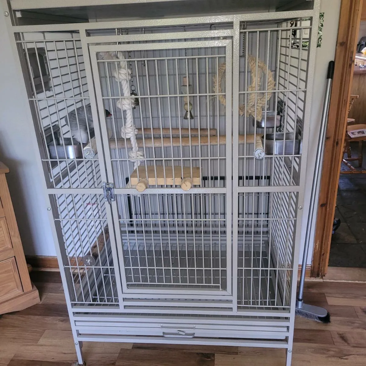 Bird cage - Image 1