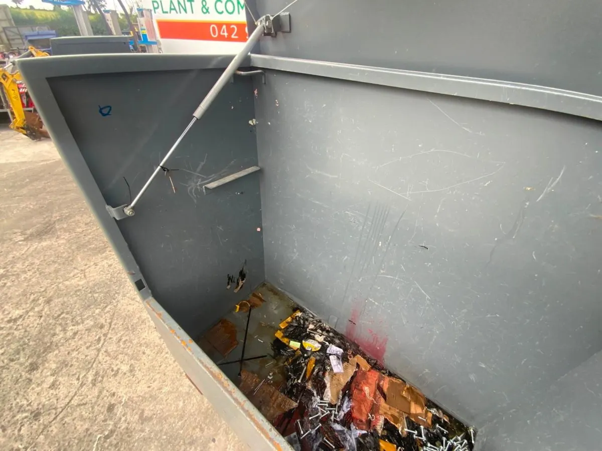 SECURE SITE STORAGE CHEST / TOOL SAFE...4174. - Image 3