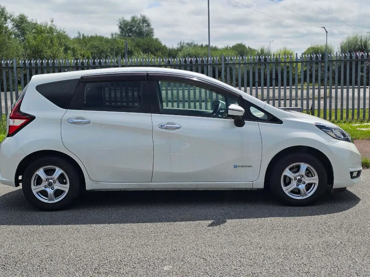 Nissan Note Hybrid Automatic - Image 3